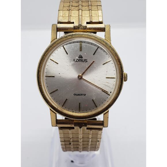 Lorus Men's watch. Gold dress watch. Y482-0020 A1